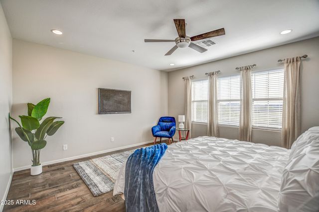 2353 W GLORIA Lane, Phoenix, AZ 85085