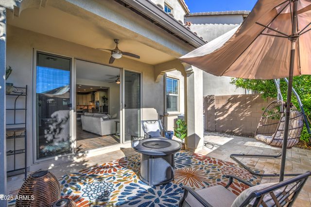 2353 W GLORIA Lane, Phoenix, AZ 85085