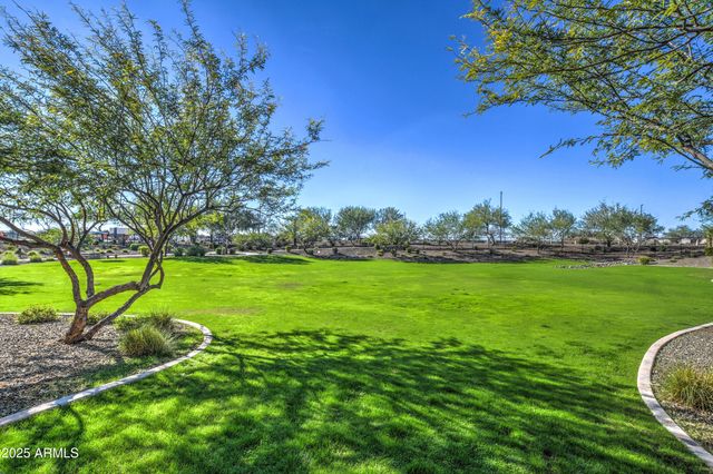 2353 W GLORIA Lane, Phoenix, AZ 85085