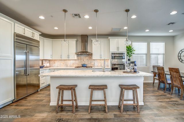 2353 W GLORIA Lane, Phoenix, AZ 85085