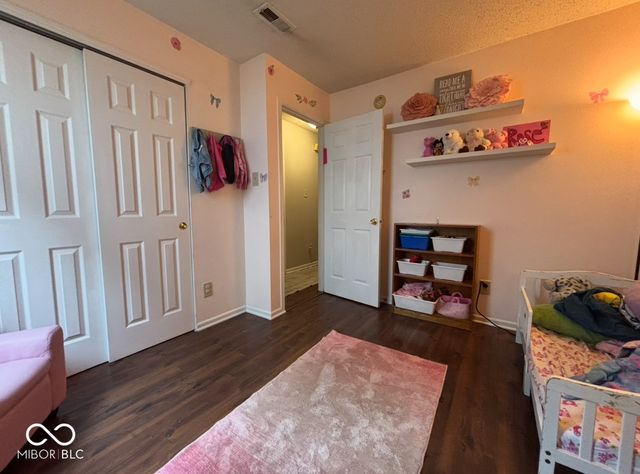 6649 Earlswood Drive, Indianapolis, IN 46217