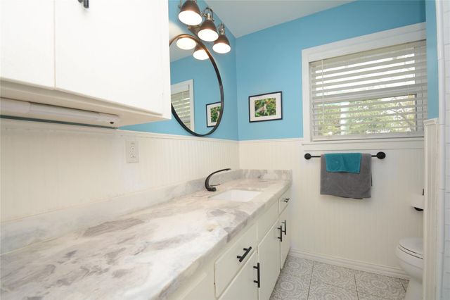 4015 Gardendale Drive, Houston, TX 77092