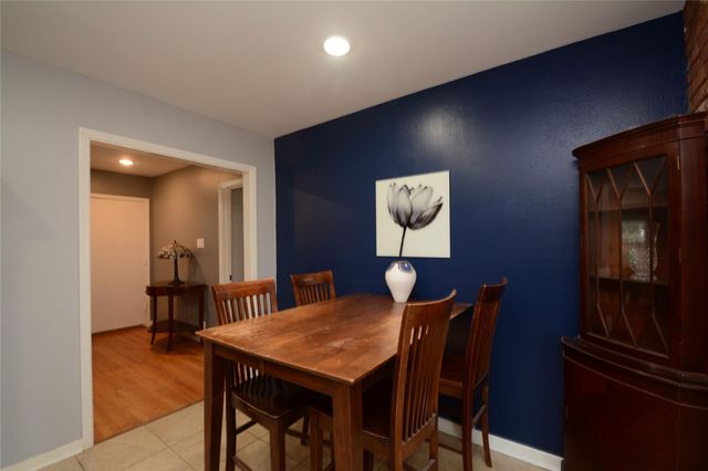 4015 Gardendale Drive, Houston, TX 77092