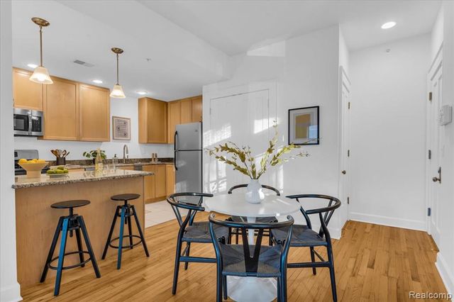 615 W Hancock Street 6, Detroit, MI 48201