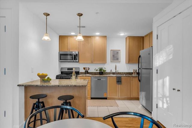 615 W Hancock Street 6, Detroit, MI 48201