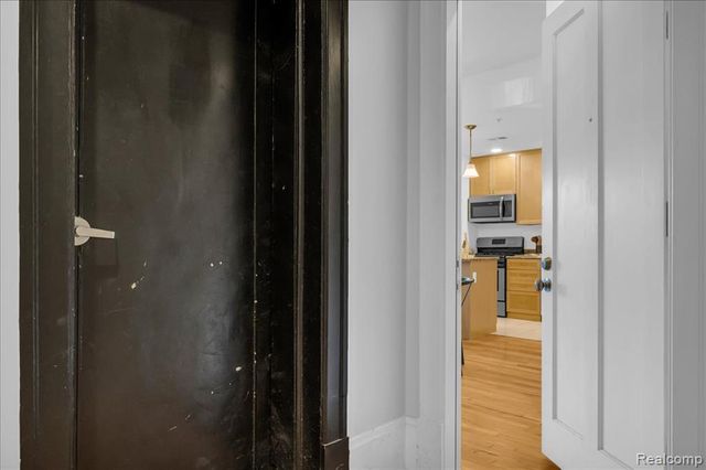 615 W Hancock Street 6, Detroit, MI 48201