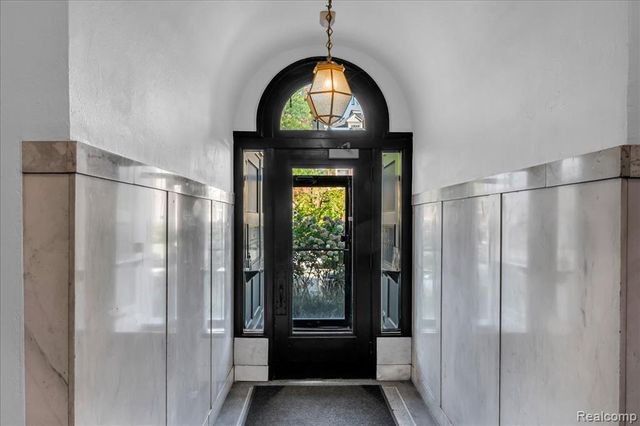 615 W Hancock Street 6, Detroit, MI 48201