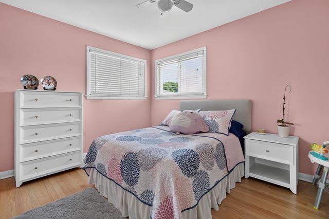 7005 W Sunnyside Avenue, Norridge, IL 60706