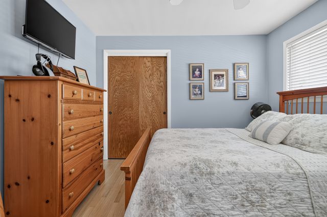 7005 W Sunnyside Avenue, Norridge, IL 60706