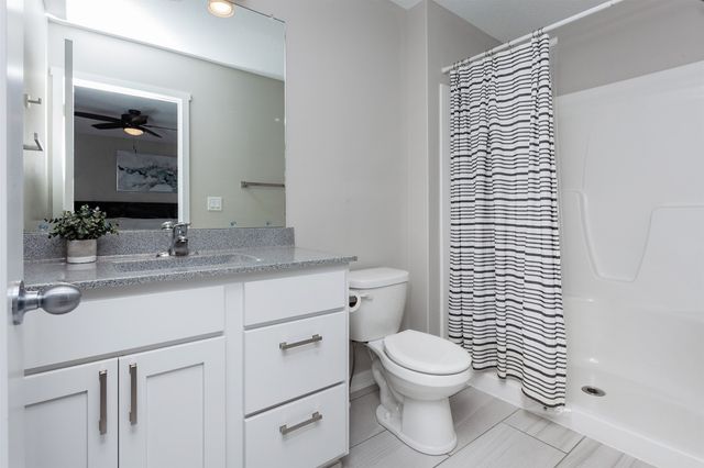 616 Prairie View Drive, Huxley, IA 50124