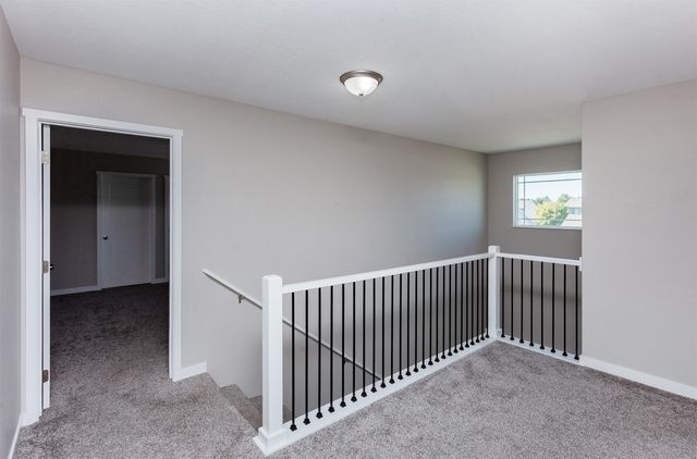 616 Prairie View Drive, Huxley, IA 50124