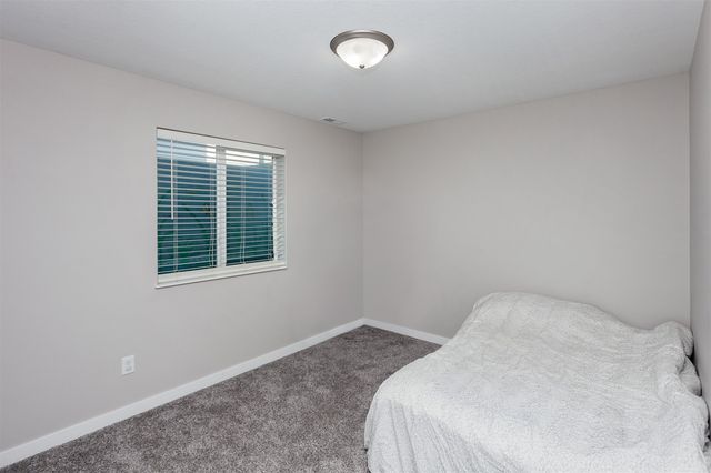 616 Prairie View Drive, Huxley, IA 50124