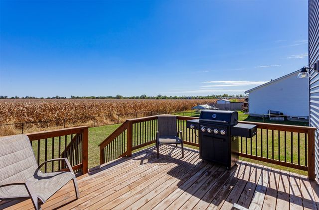 616 Prairie View Drive, Huxley, IA 50124