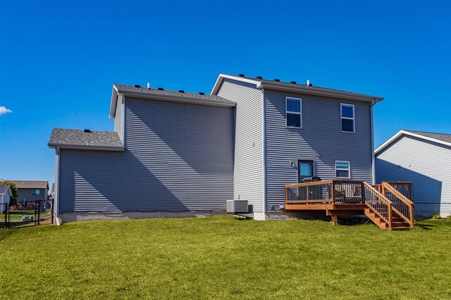 616 Prairie View Drive, Huxley, IA 50124