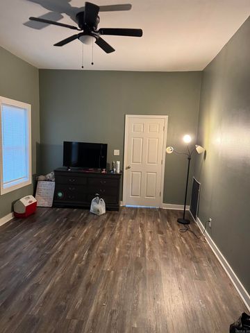 416 England Street, Lonoke, AR 72086