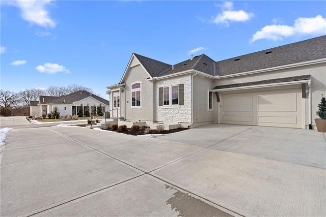 7221 Allman Drive, Shawnee, KS 66217