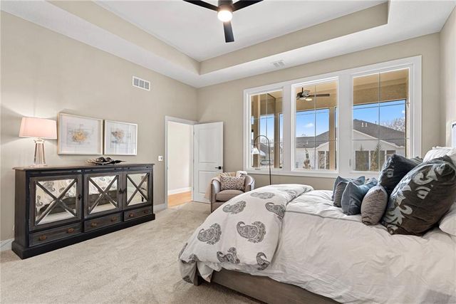 7221 Allman Drive, Shawnee, KS 66217