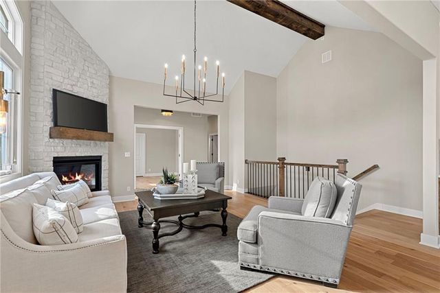 7221 Allman Drive, Shawnee, KS 66217