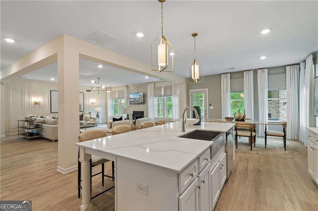 604 Continental Drive, Mcdonough, GA 30253