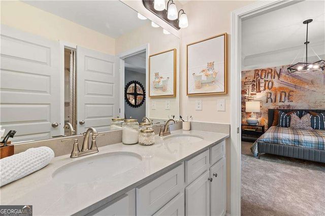 604 Continental Drive, Mcdonough, GA 30253