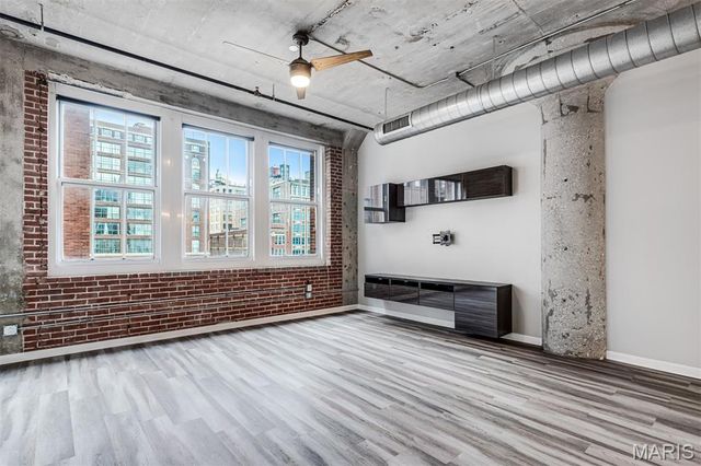 1511 Locust Street 304, St Louis, MO 63103