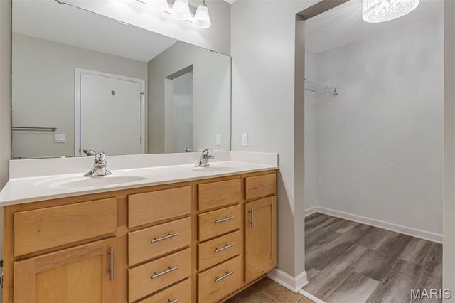 1511 Locust Street 304, St Louis, MO 63103