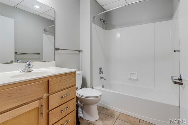 1511 Locust Street 304, St Louis, MO 63103