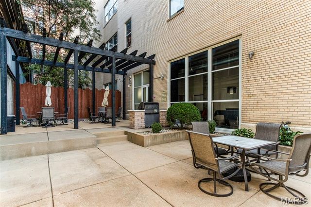 1511 Locust Street 304, St Louis, MO 63103