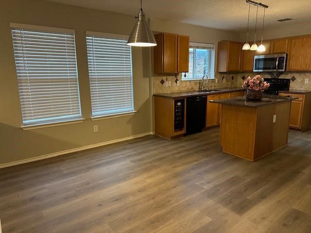 2424 Rolling Ridge Drive, Little Elm, TX 75068