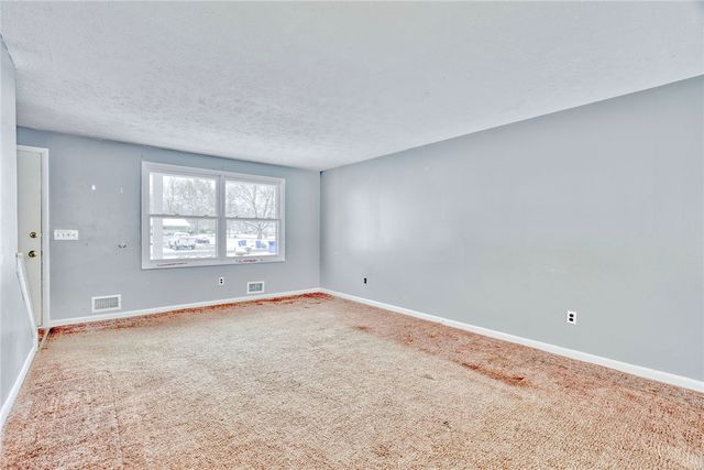 16 Beaman Road West, Ogden, NY 14624