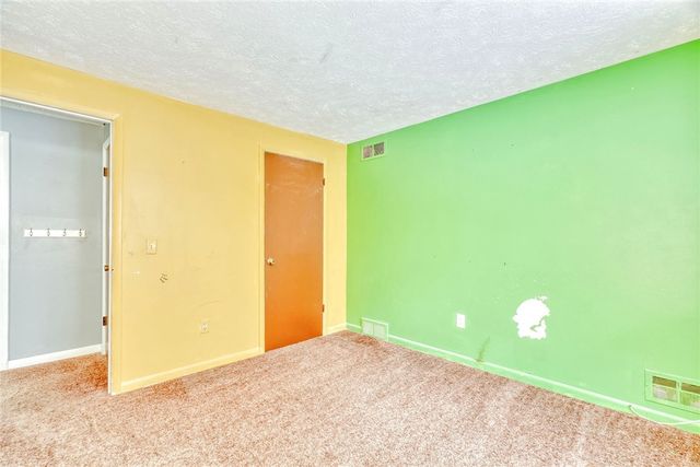 16 Beaman Road West, Ogden, NY 14624