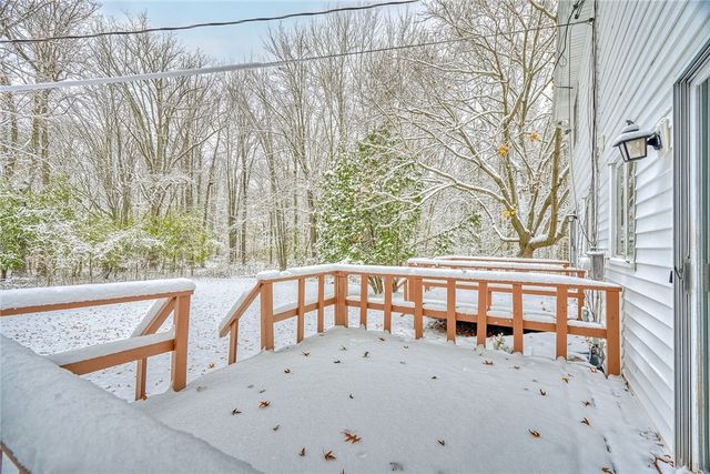 16 Beaman Road West, Ogden, NY 14624