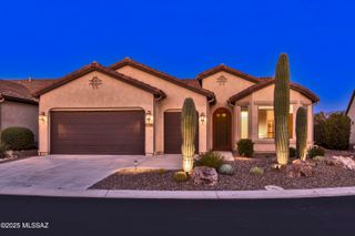31301 S Hildogo Drive, Oracle, AZ 85623