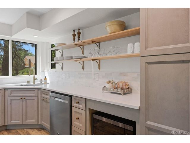 5780 S Kline St, Littleton, CO 80127