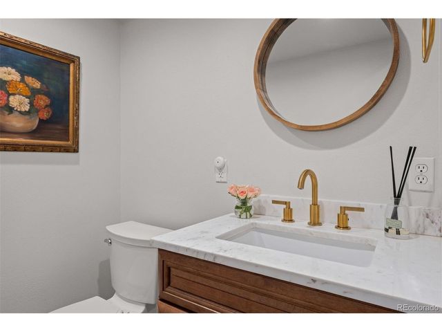 5780 S Kline St, Littleton, CO 80127