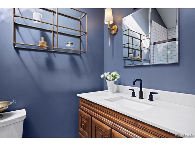 5780 S Kline St, Littleton, CO 80127