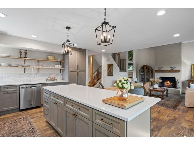 5780 S Kline St, Littleton, CO 80127