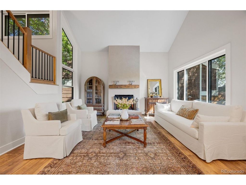 5780 S Kline St, Littleton, CO 80127