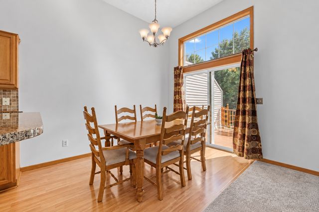 15642 Chasewood Court, Rosemount, MN 55068