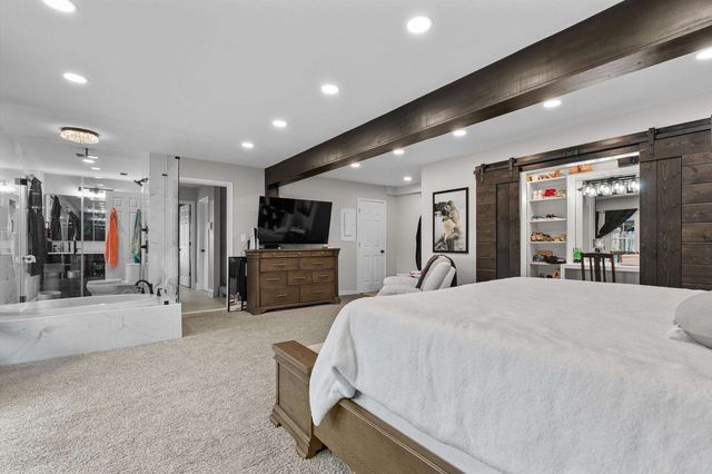 1208 Westwood Dr, Henderson, TX 75654