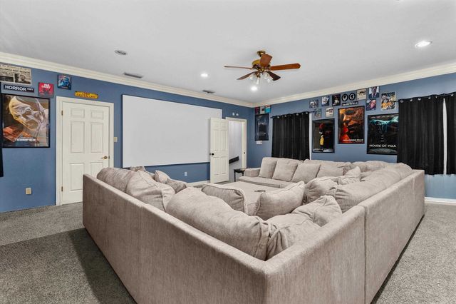 1208 Westwood Dr, Henderson, TX 75654