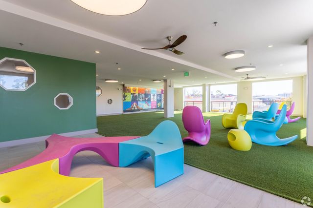 6400 Washington Avenue 336, Houston, TX 77007