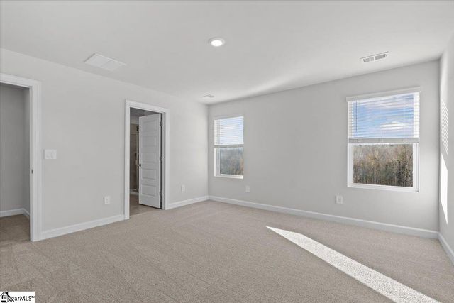 695 Cozy Bluff Road, Spartanburg, SC 29301