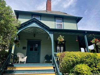 332 Franklin Avenue 1, Sea Cliff, NY 11579