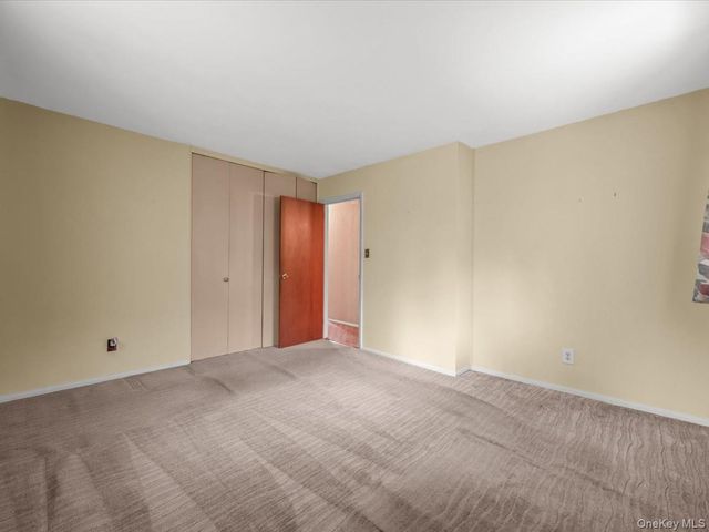 12 Joyce Lane, Commack, NY 11725