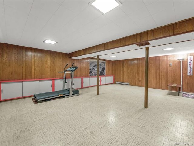 12 Joyce Lane, Commack, NY 11725