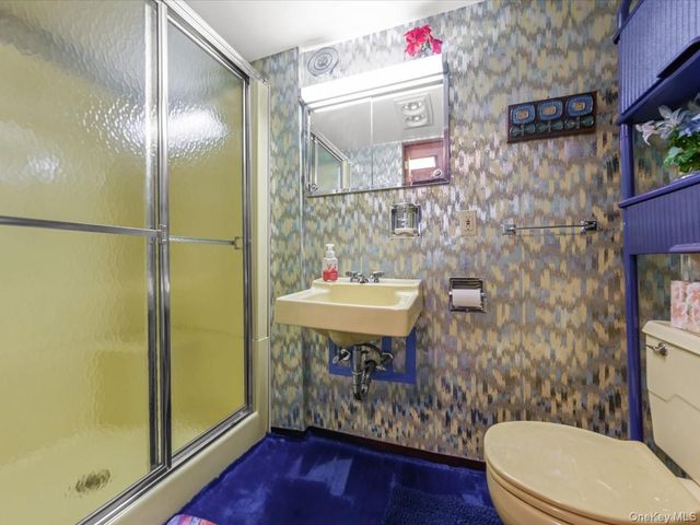 12 Joyce Lane, Commack, NY 11725