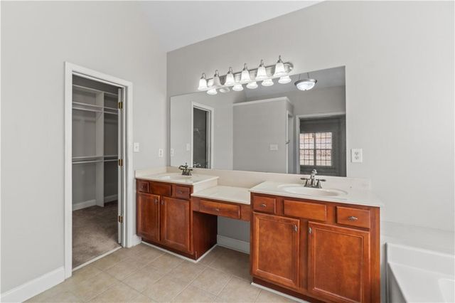 4349 Shag Bark Trail, Gainesville, GA 30507