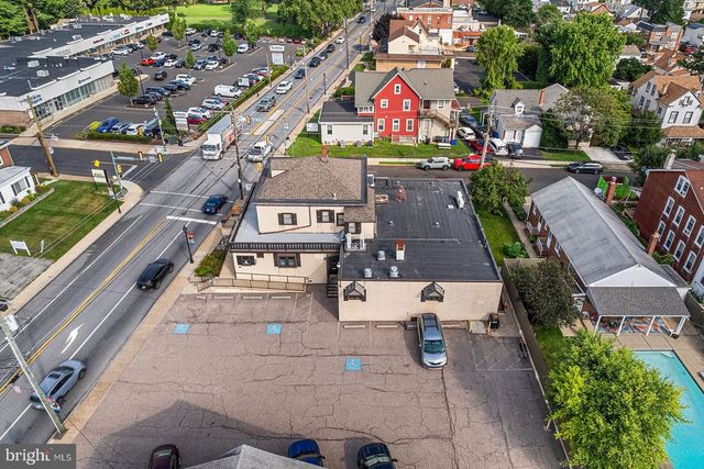 321 HUNTINGDON PIKE, Jenkintown, PA 19046