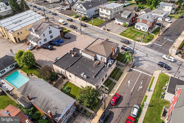 321 HUNTINGDON PIKE, Jenkintown, PA 19046